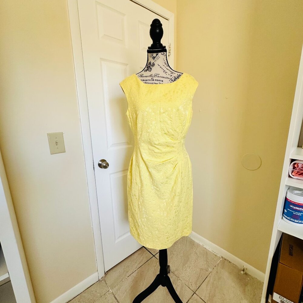 Lauren Ralph Lauren Yellow Lace Sheath Dress Size 10